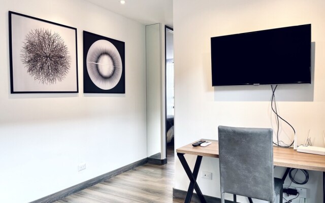 Modern 2BR Luxury Building by Wynwood-House
