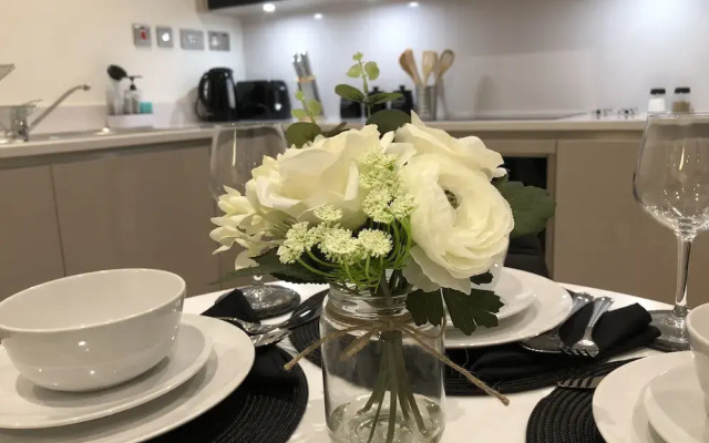 Modern Apartment By Creatick