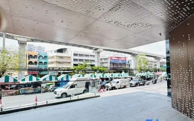 LEE Hotel Lat Phrao
