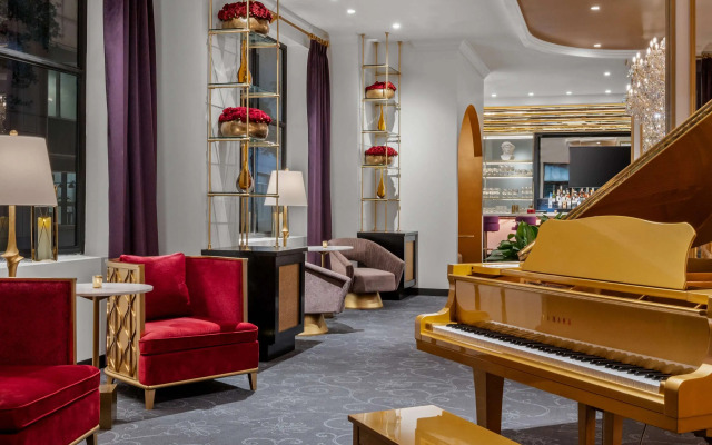 The Admiral, Downtown Historic District