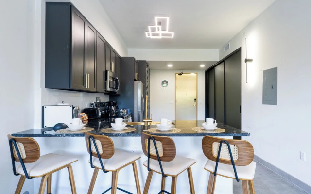 Griffin Luxe by Prime