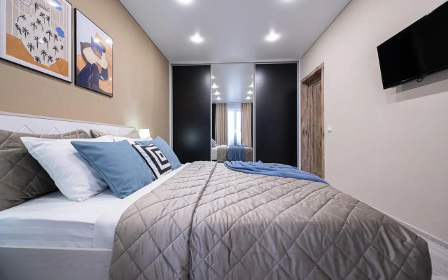Five Stars on the embankment of the Hero of Russia Sour S.A. 23 - Apartment in تشيليابنسك - Photo 5