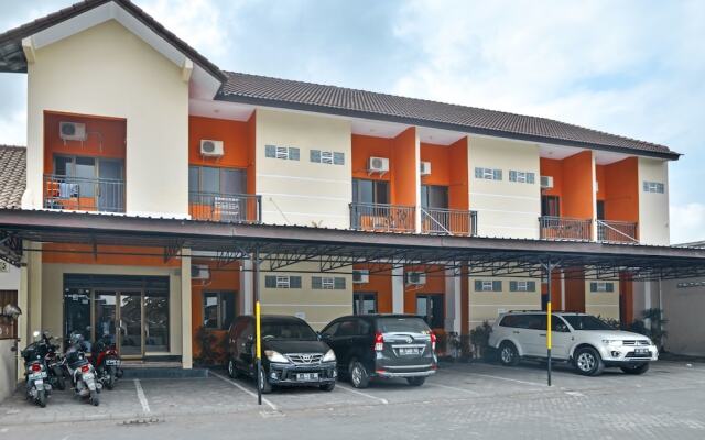 ZEN Rooms Depok Sleman Syariah