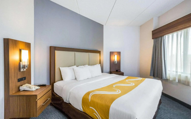 Quality Suites Lansing