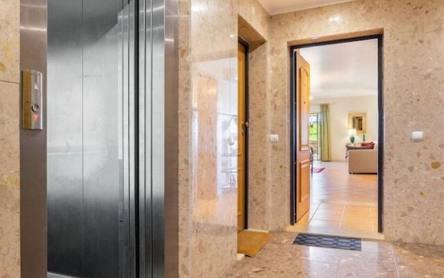 Vilamoura Family Apartment