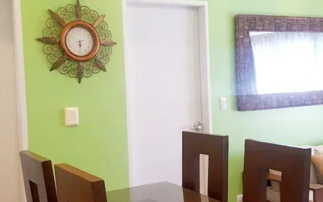 The Levels 2BR Condo Plus Free Parking