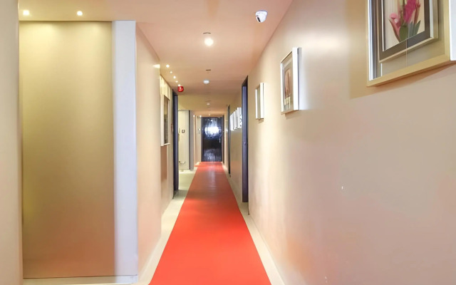 Hotel Sai Palace Grand Malad