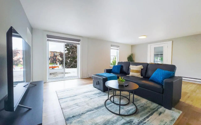 Pet Friendly 3BR Apartment in Bobcaygeon