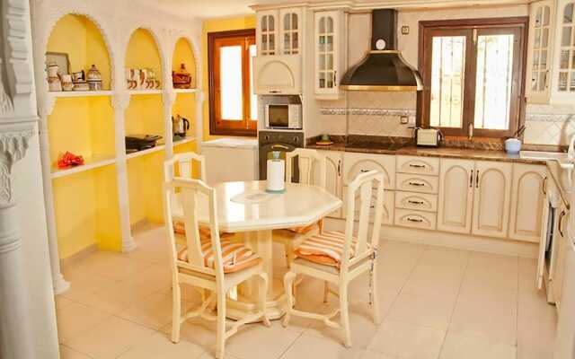 Villa Alegría
