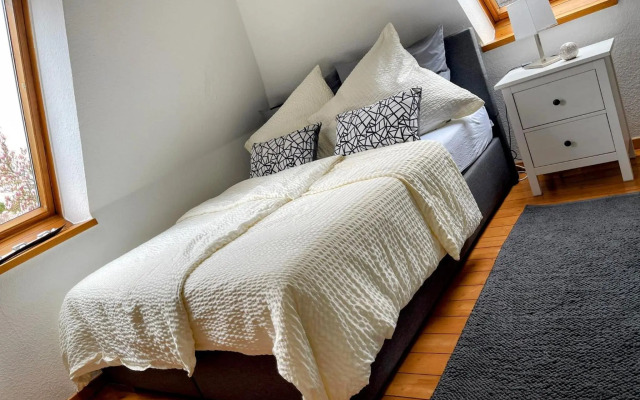 *To hus* Wohnung am Rande von Jever