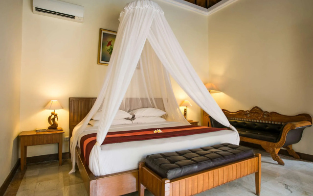 Parigata Villas Resort