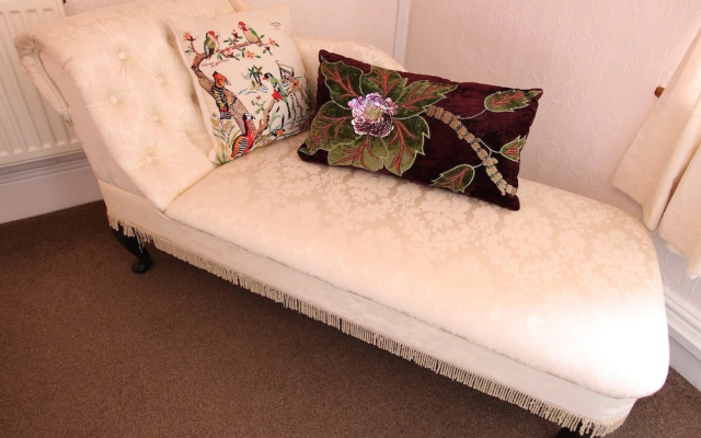 Greylands Guest House