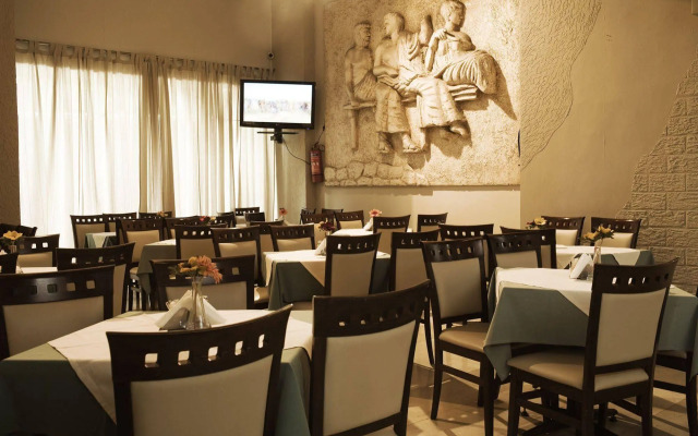 Hellinis Hotel