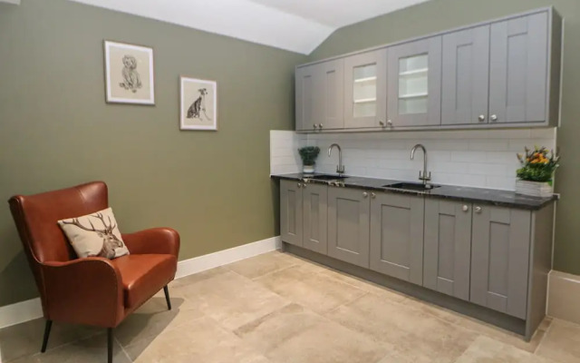 Rock Mill Apartment