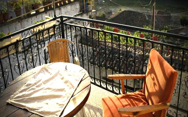 Ana's Hostel