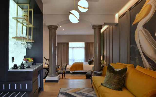 Apogee Boutique Hotel & Spa