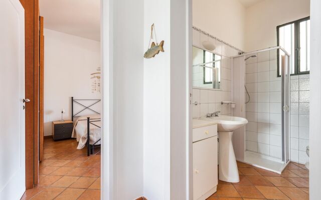 2753 Villa Evelin by Barbarhouse