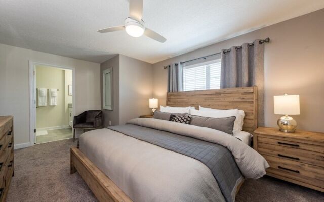 Champions Gate -luxurious 5 Bedroom! Townhouse