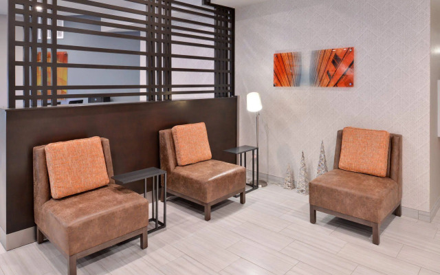 Holiday Inn Express & Suites Houston E - Pasadena by IHG