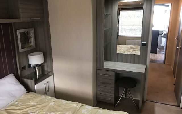 Craig Tara Deluxe Caravan Holidays