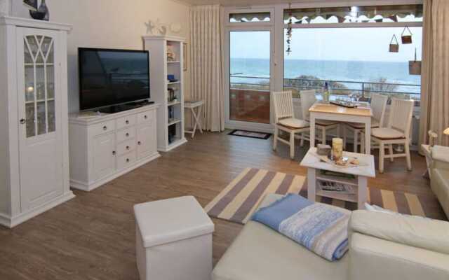 Sea View E&J Paul Comfortable Vacation Home