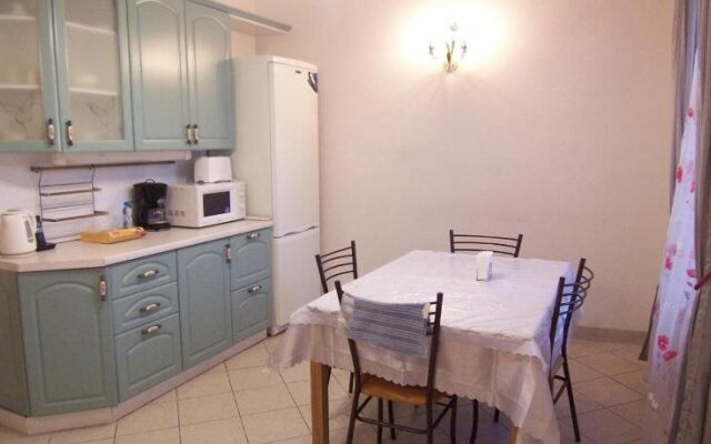 Intermark Serviced Apartments - Patriarch's Ponds Area
