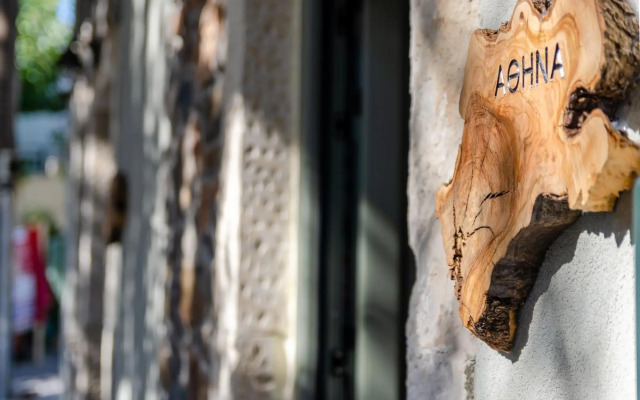 Perachori Boutique Studios in square