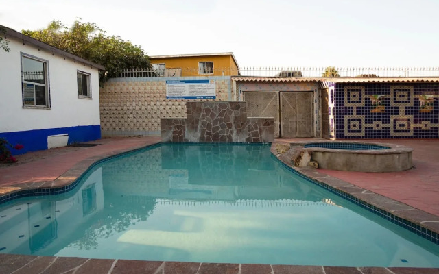 OYO Hotel Hacienda Don Luis, Rosarito