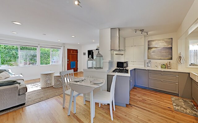 4581poca 2 Bedroom Home