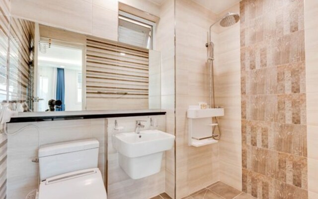 Geoje Mr. Jun Pool Villa