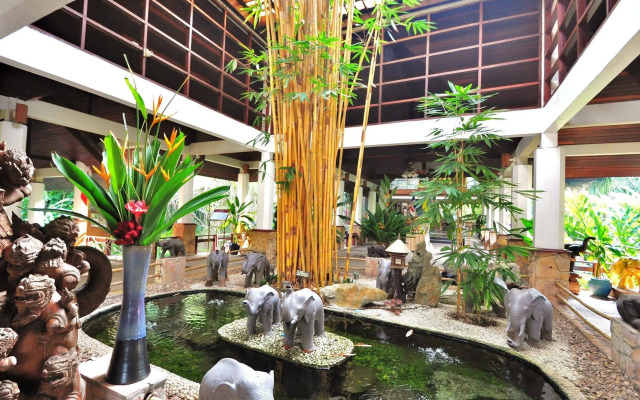 Sappraiwan Elephant Resort & Sanctuary