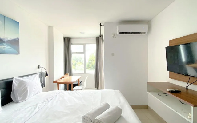 Modern Look And Homey Studio At Enviro Apartment