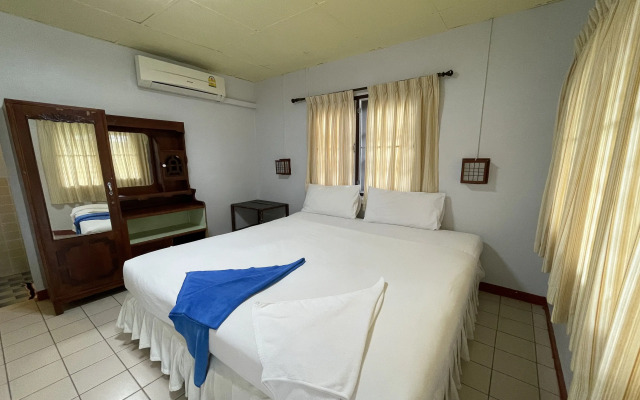 Sea Breeze Bungalow