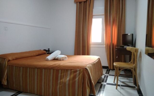 Hostal Restaurante El Quijote