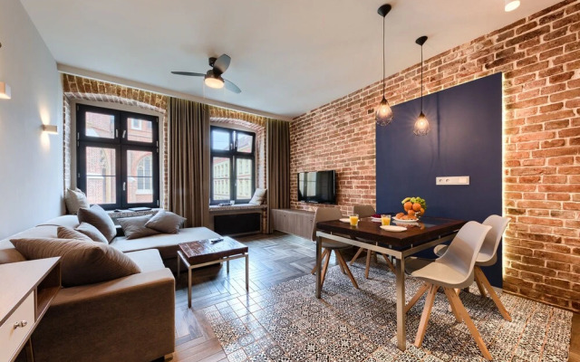 2-3 APARTMENTS Old Town