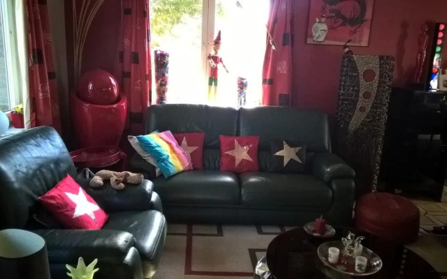 Red Dreams Guesthouse