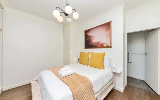 Cosy 1BD APT in the Mother City