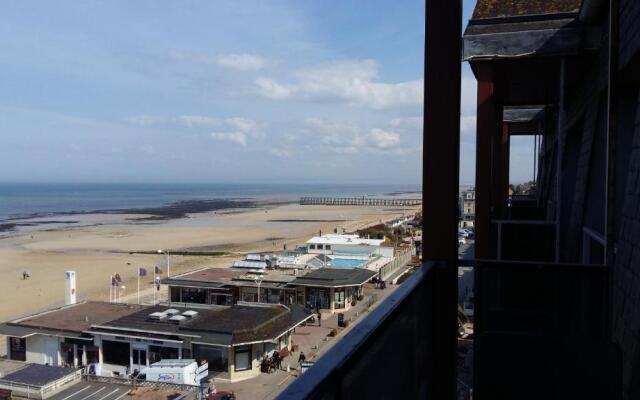 Hôtel des Thermes et du Casino