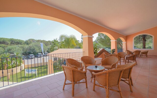 Hotel Rocca Dorada