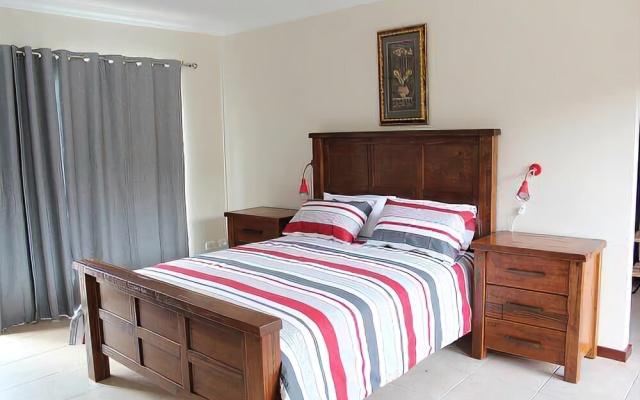 Avocados Accommodation – Guest Rooms – East Fremantle