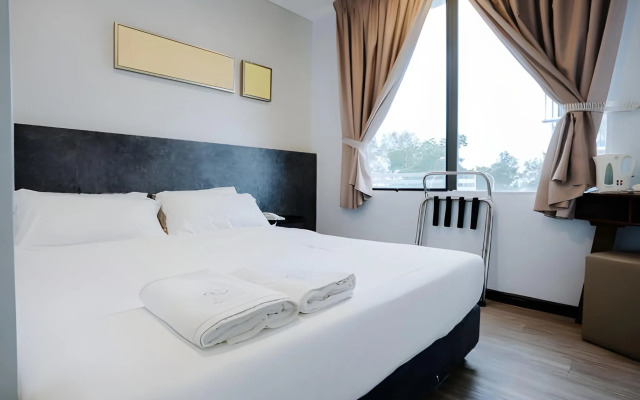 Wangs Hotel Gurney Drive