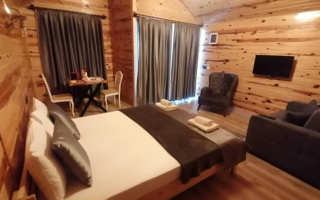 Tas Konak Butik Otel Bungalov