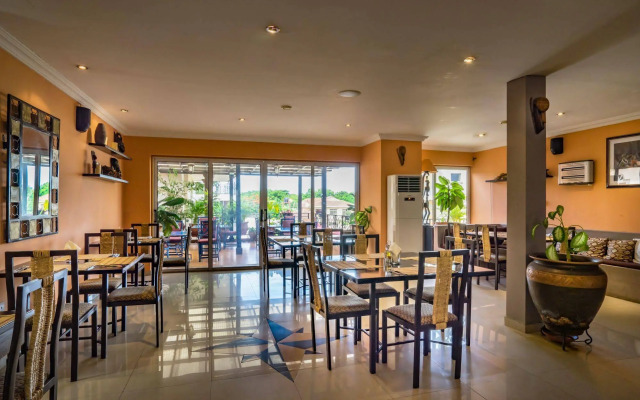 Midindi Hotel