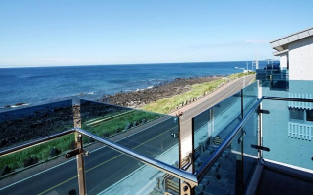 Pension Jeju Picnic Story