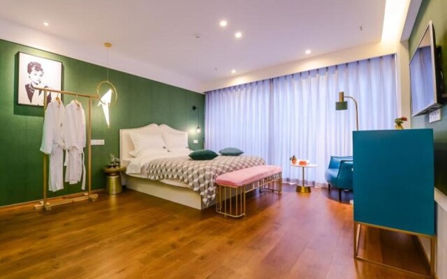 Weiyang Creative Hotel Chongqing Nanbin