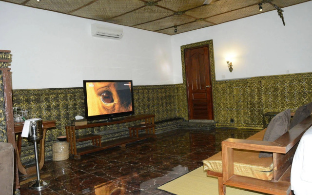 Le Hotel Hotel