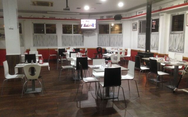 Hostal Copacabana