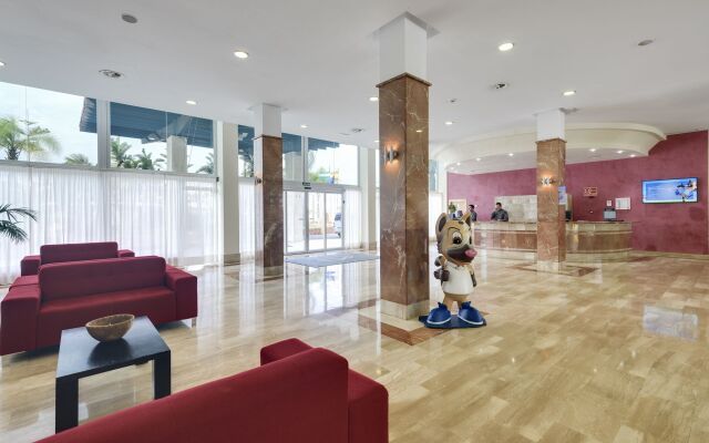 Cabogata Beach Hotel