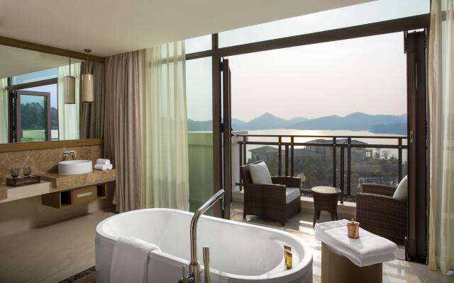 Sheraton Bailuhu Resort, Huizhou