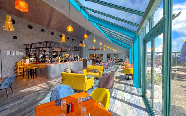 JetPark Hotel Hamilton Airport